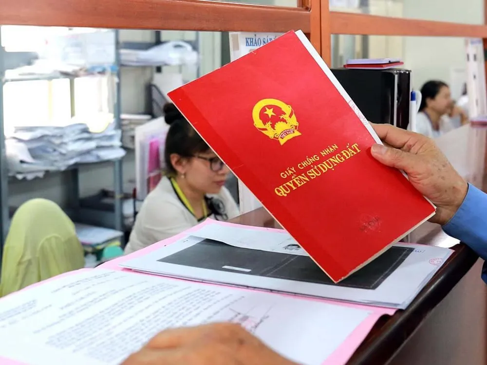 Sổ đỏ là gì và tại sao cần làm sổ đỏ?