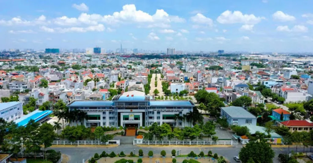 Tại sao Bình Dương trở thành "thỏi nam châm" hút giới đầu tư đất nền?